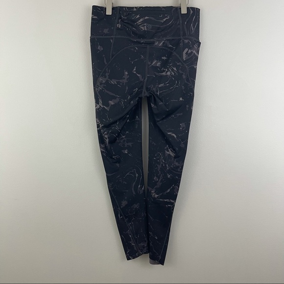 ATHLETA Black Marble Velocity Stash Pocket 7/8 Leggings - Picture 7 of 14
